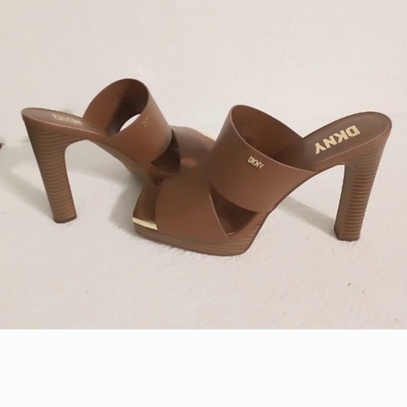 DKNY PLATFORM HIGH HEEL OPEN TOE SANDALS. |SIZE 10M | BROWN - Picture 5 of 6